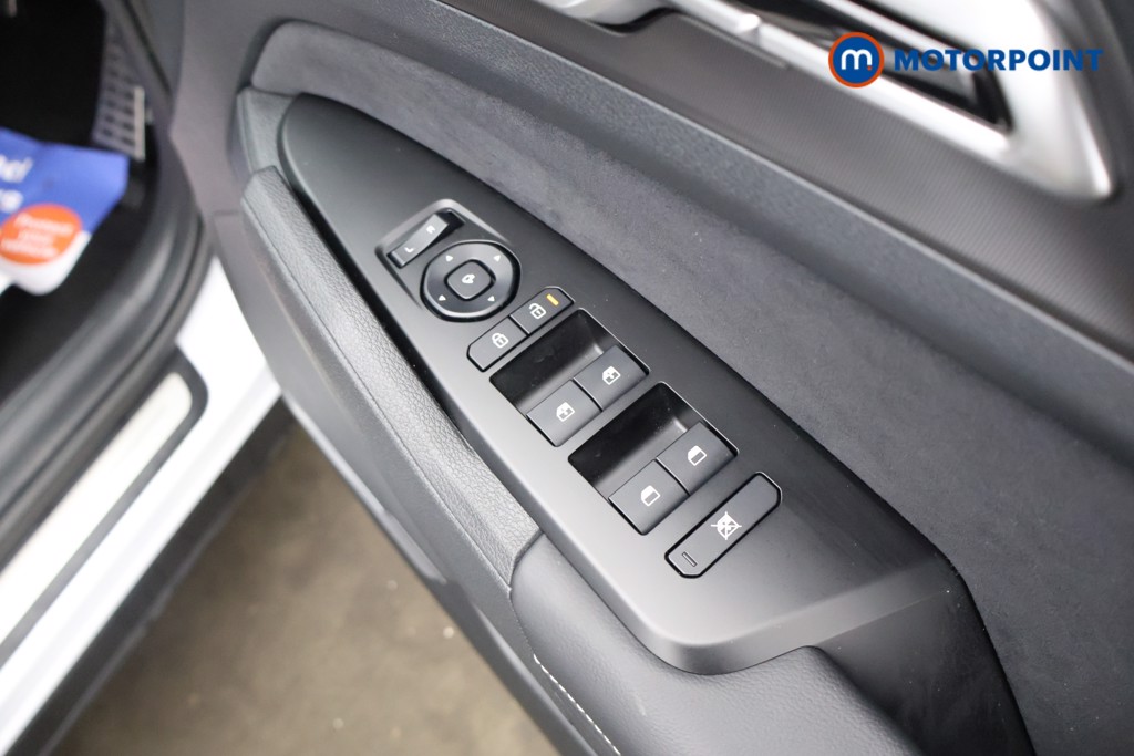 KIA Sportage Gt-Line Automatic Petrol-Electric Hybrid SUV - Stock Number (1608448) - 30th supplementary image