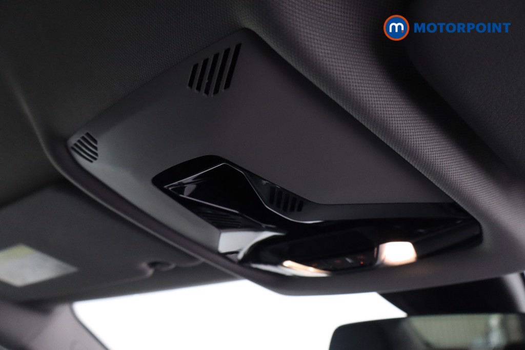 BMW 2 Series Sport Manual Petrol Saloon - Stock Number (1608630) - 21st supplementary image