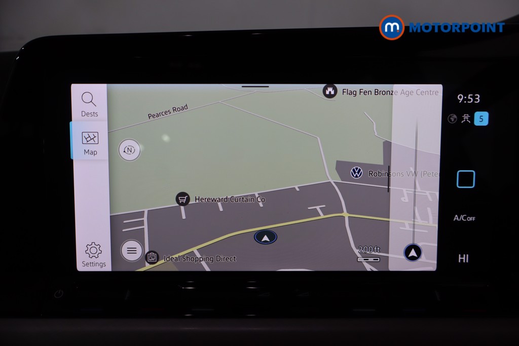 Volkswagen Golf Life Automatic Diesel Hatchback - Stock Number (1608631) - 2nd supplementary image