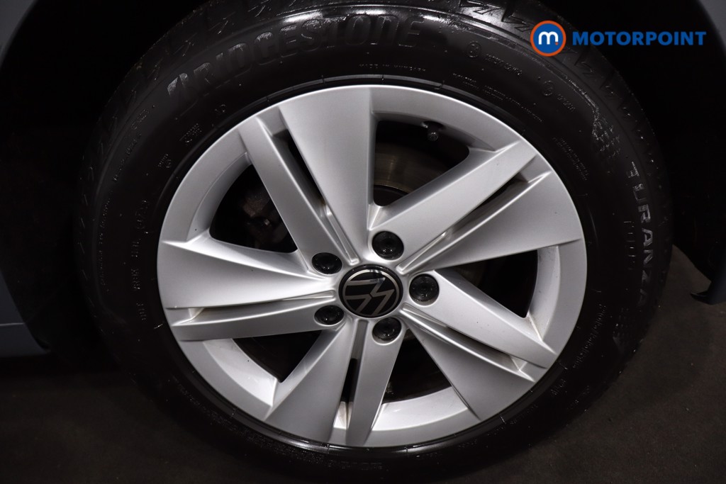 Volkswagen Golf Life Automatic Diesel Hatchback - Stock Number (1608631) - 12th supplementary image