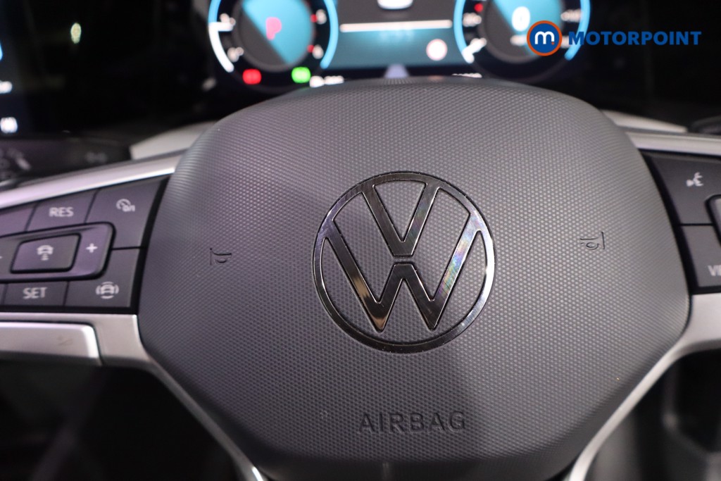 Volkswagen Golf Life Automatic Diesel Hatchback - Stock Number (1608631) - 13th supplementary image