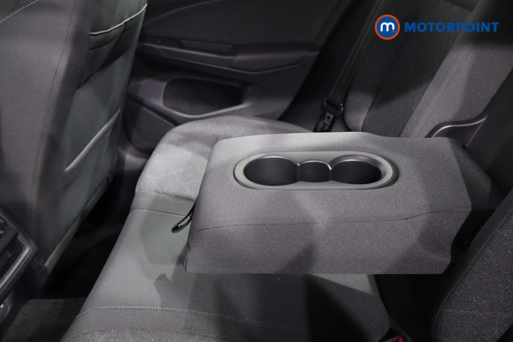 Volkswagen Golf Life Automatic Diesel Hatchback - Stock Number (1608631) - 26th supplementary image