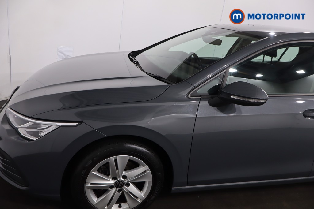 Volkswagen Golf Life Automatic Diesel Hatchback - Stock Number (1608631) - 27th supplementary image