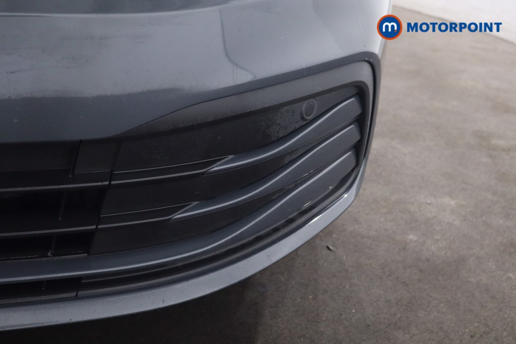 Volkswagen Golf Life Automatic Diesel Hatchback - Stock Number (1608631) - 30th supplementary image