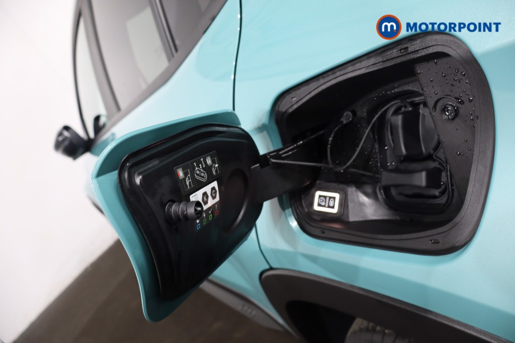 Jeep Avenger Summit Automatic Electric SUV - Stock Number (1608771) - 40th supplementary image