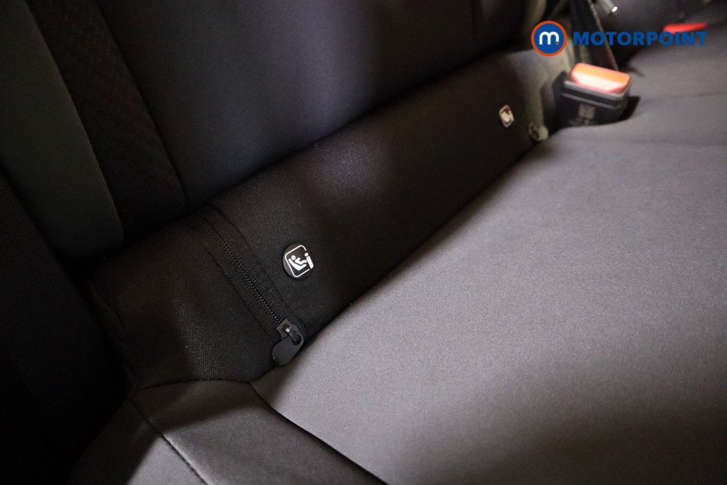 Dacia Duster Extreme Manual Petrol SUV - Stock Number (1608898) - 15th supplementary image