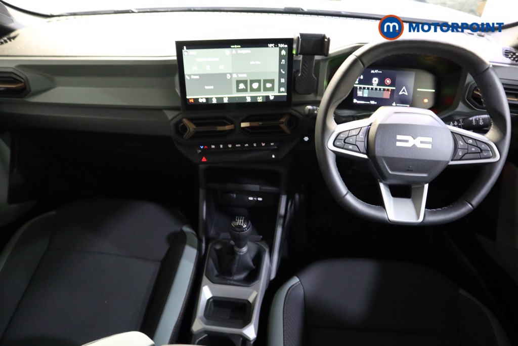 Dacia Duster Extreme Manual Petrol SUV - Stock Number (1608898) - 1st supplementary image
