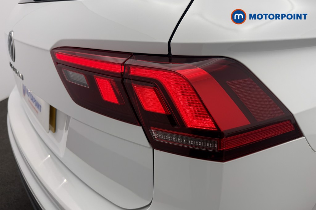 Volkswagen Tiguan Allspace Life Manual Petrol SUV - Stock Number (1608942) - 21st supplementary image