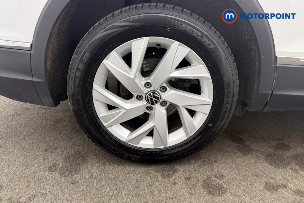Volkswagen Tiguan Allspace Life Manual Petrol SUV - Stock Number (1608942) - 26th supplementary image