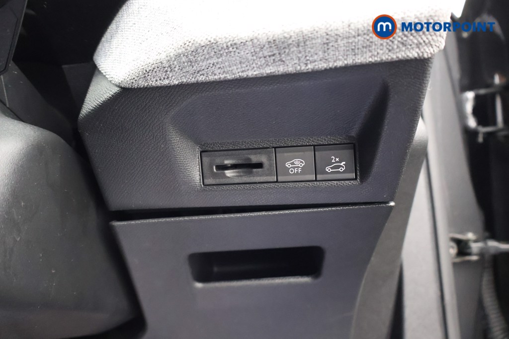 Peugeot 5008 GT Automatic Petrol SUV - Stock Number (1609180) - 14th supplementary image