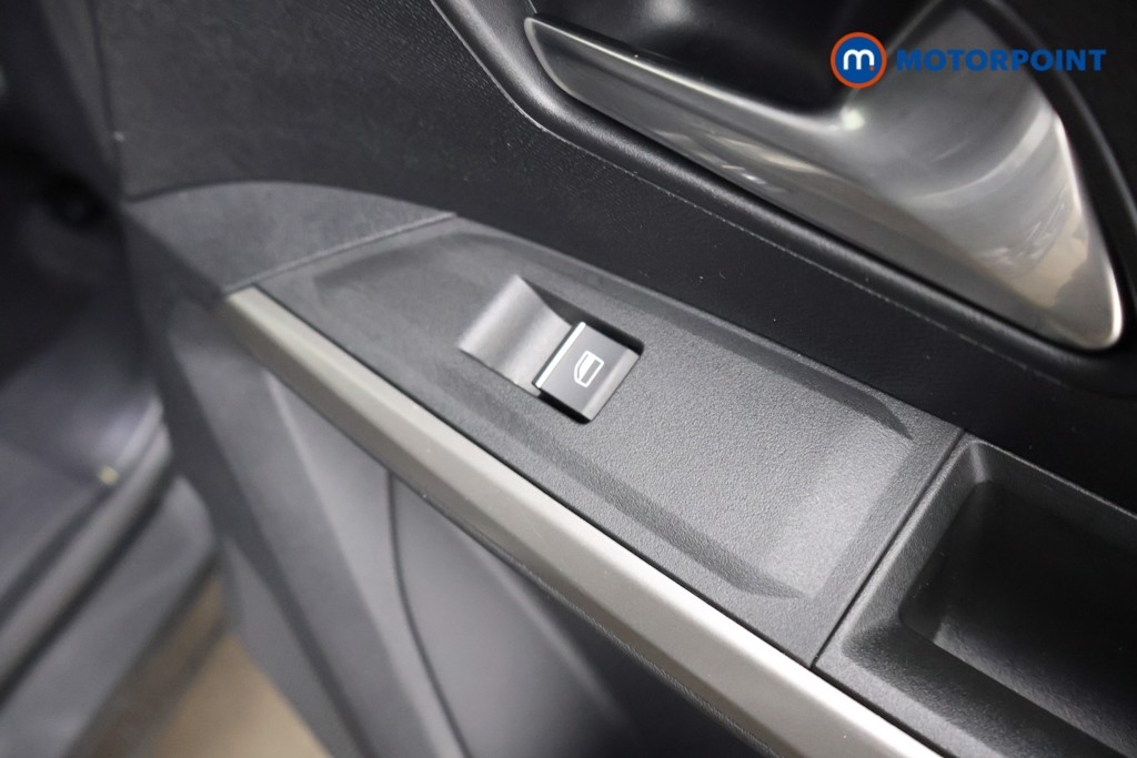 Peugeot 5008 GT Automatic Petrol SUV - Stock Number (1609180) - 32nd supplementary image