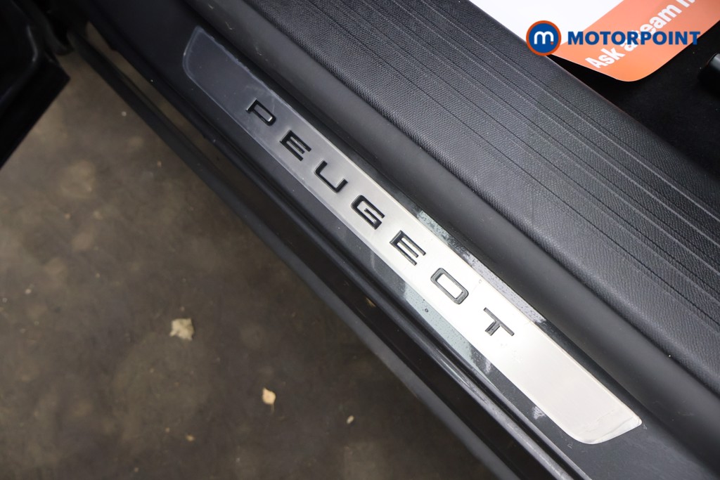 Peugeot 5008 GT Automatic Petrol SUV - Stock Number (1609180) - 39th supplementary image