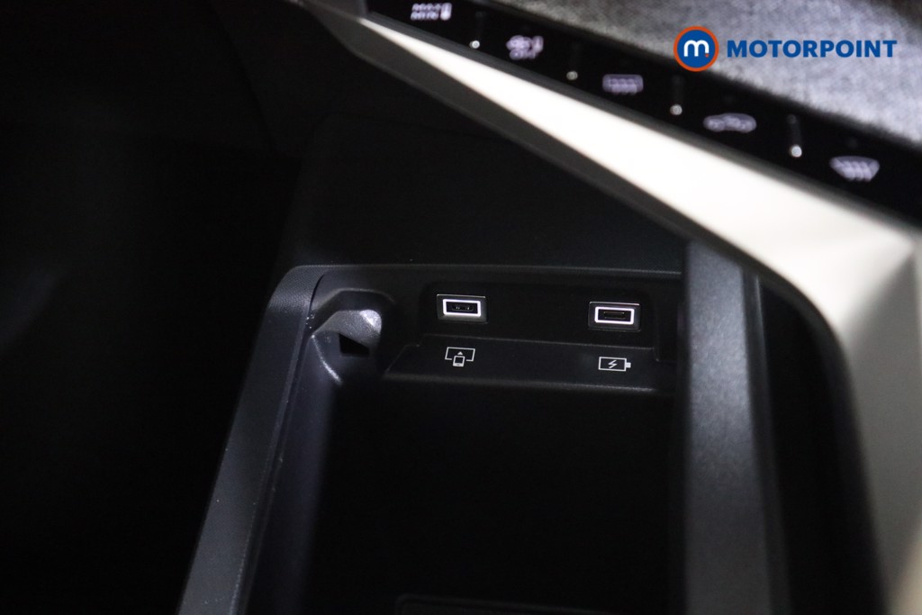 Peugeot 5008 GT Automatic Petrol SUV - Stock Number (1609183) - 13th supplementary image