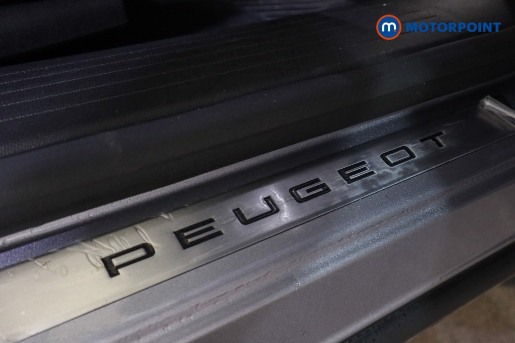 Peugeot 5008 GT Automatic Petrol SUV - Stock Number (1609183) - 15th supplementary image