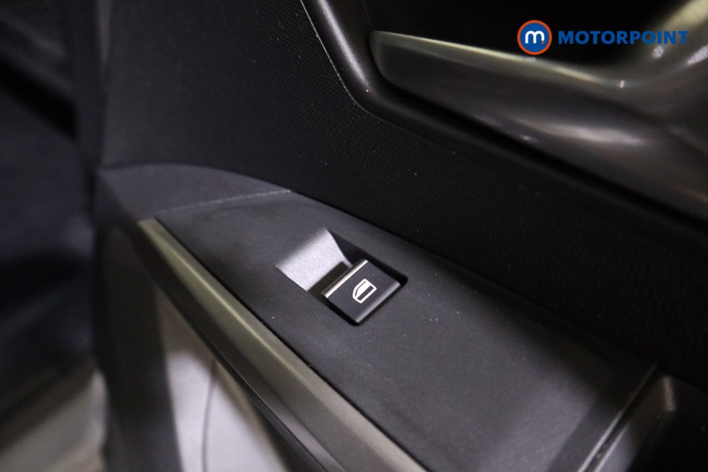 Peugeot 5008 GT Automatic Petrol SUV - Stock Number (1609183) - 21st supplementary image