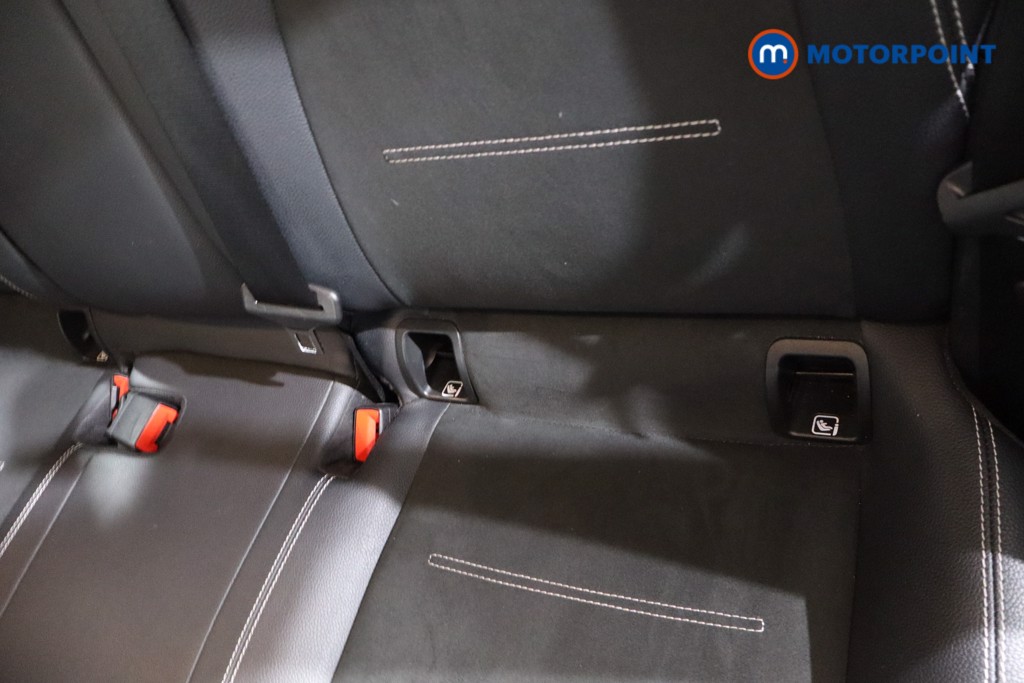 Mercedes-Benz B Class Amg Line Automatic Petrol Hatchback - Stock Number (1609266) - 24th supplementary image