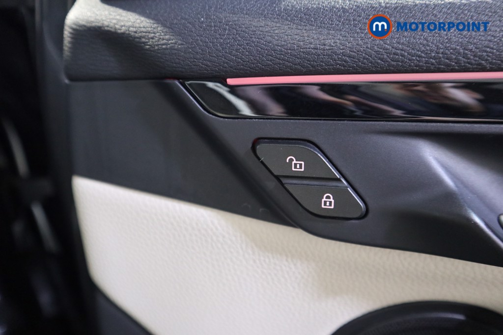 BMW X1 Xline Automatic Petrol SUV - Stock Number (1609324) - 14th supplementary image