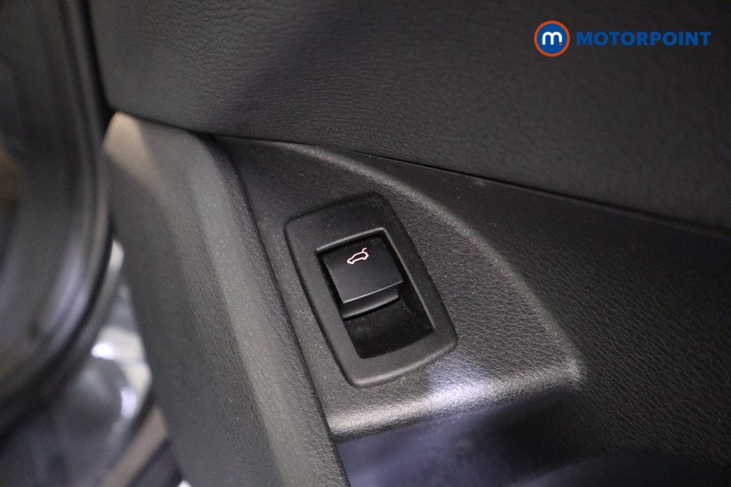 BMW X1 Xline Automatic Petrol SUV - Stock Number (1609324) - 15th supplementary image