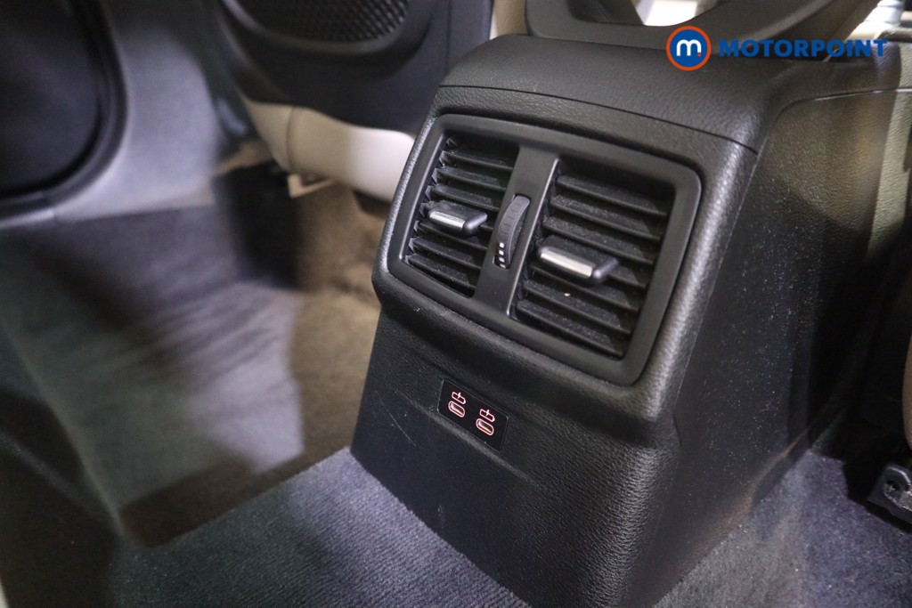 BMW X1 Xline Automatic Petrol SUV - Stock Number (1609324) - 19th supplementary image