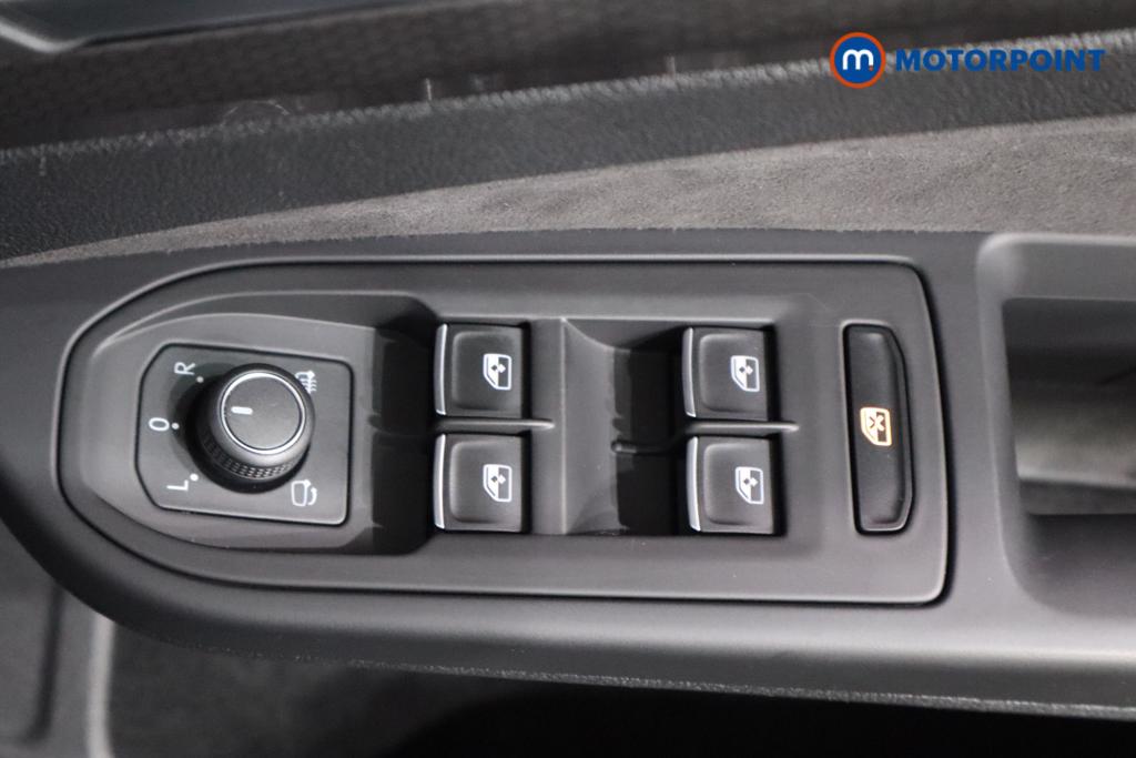 Volkswagen Golf GTD Automatic Diesel Hatchback - Stock Number (1609506) - 14th supplementary image