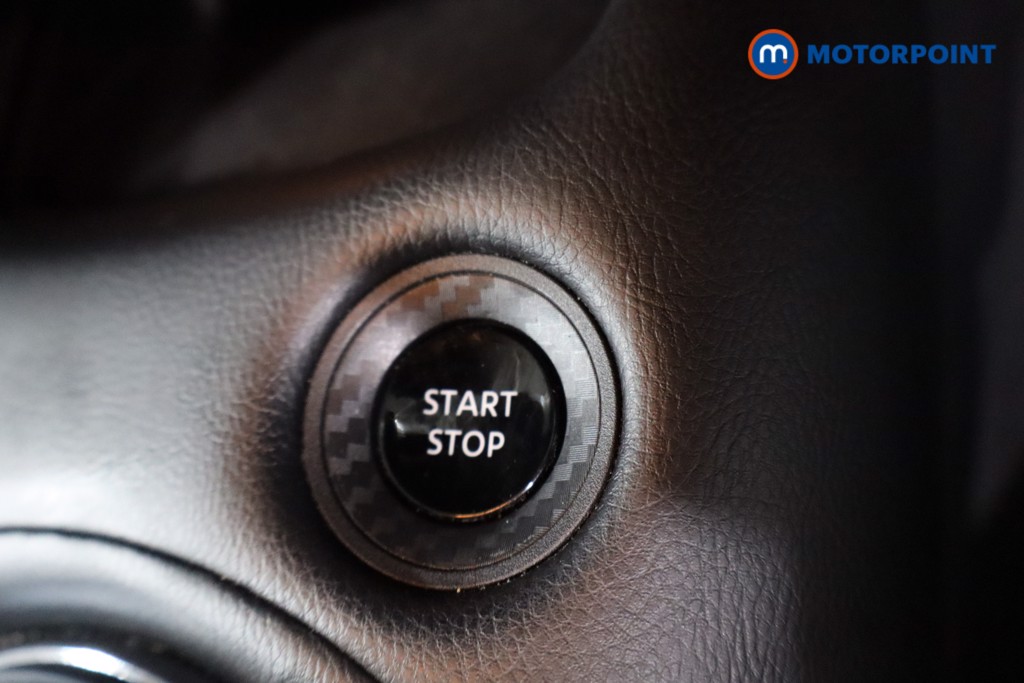 Nissan Juke N-Connecta Automatic Petrol-Electric Hybrid SUV - Stock Number (1609566) - 18th supplementary image