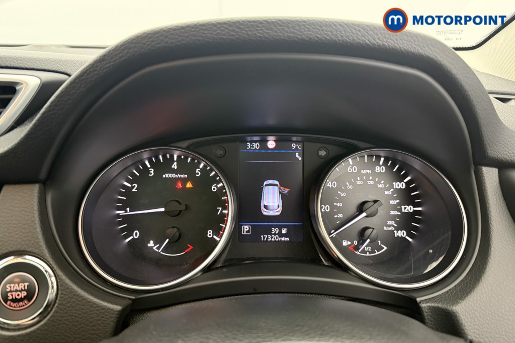 Nissan Qashqai N-Connecta Automatic Petrol SUV - Stock Number (1609590) - 3rd supplementary image