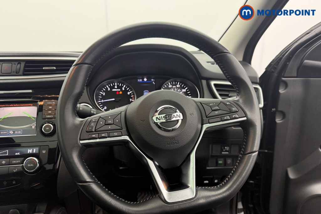 Nissan Qashqai N-Connecta Automatic Petrol SUV - Stock Number (1609590) - 9th supplementary image