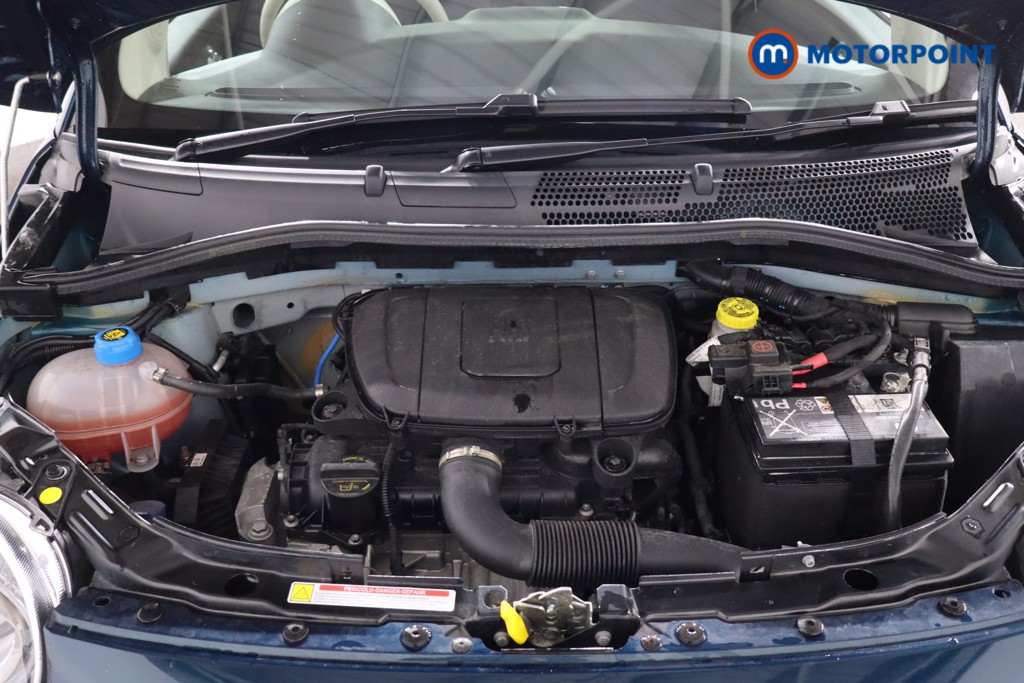 Fiat 500 1.0 Mild Hybrid 3Dr Manual Petrol Hatchback - Stock Number (1609600) - 32nd supplementary image