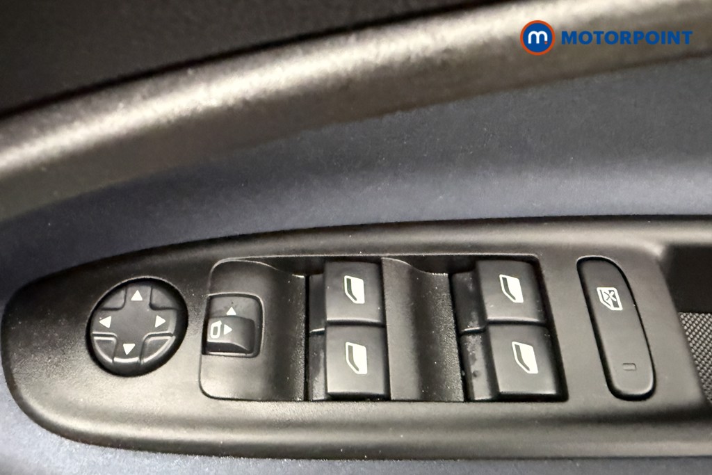 Alfa Romeo Junior 1.2 Turbo Ibrida 5Dr Auto Automatic Petrol SUV - Stock Number (1609643) - 18th supplementary image