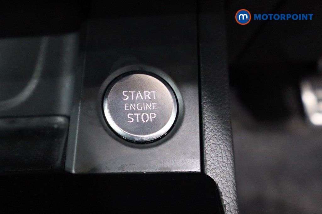 Audi A4 Black Edition Automatic Petrol Saloon - Stock Number (1609690) - 18th supplementary image