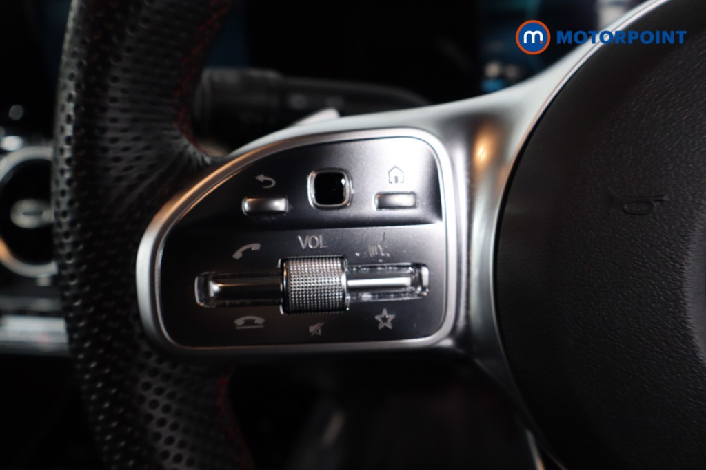 Mercedes-Benz GLB Amg Line Automatic Petrol SUV - Stock Number (1609696) - 7th supplementary image