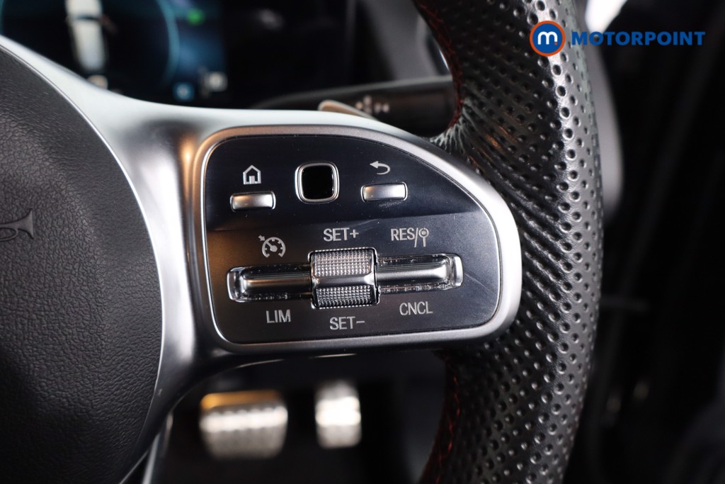 Mercedes-Benz GLB Amg Line Automatic Petrol SUV - Stock Number (1609696) - 8th supplementary image