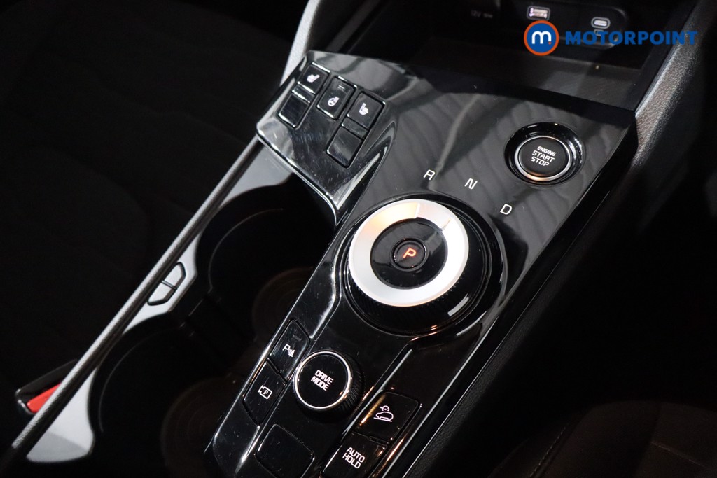 KIA Sportage 3 Automatic Petrol-Electric Hybrid SUV - Stock Number (1609710) - 15th supplementary image