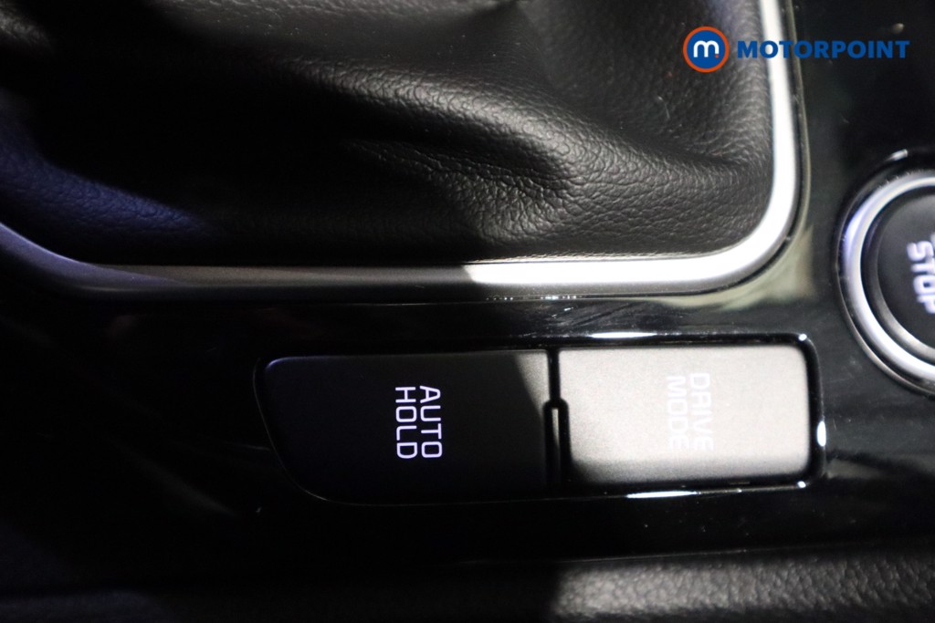 KIA Sportage Launch Edition Manual Petrol SUV - Stock Number (1609941) - 25th supplementary image