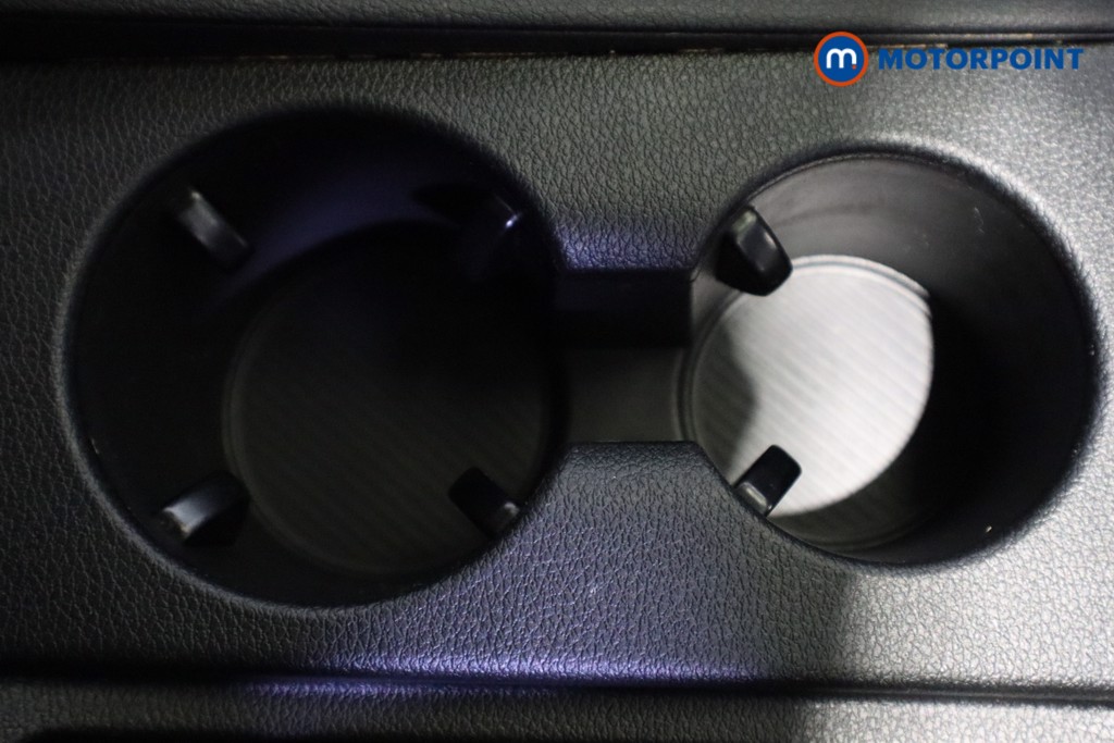 KIA Sportage Launch Edition Manual Petrol SUV - Stock Number (1609941) - 26th supplementary image