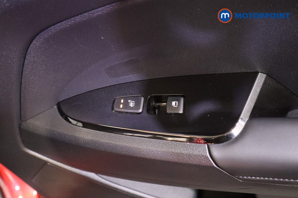 KIA Sportage Launch Edition Manual Petrol SUV - Stock Number (1609941) - 32nd supplementary image