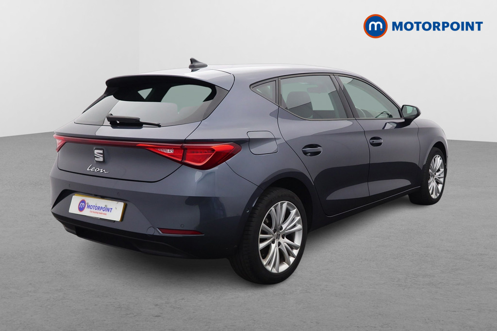 Seat Leon Se Dynamic Manual Petrol Hatchback - Stock Number (1610518) - Drivers side rear corner