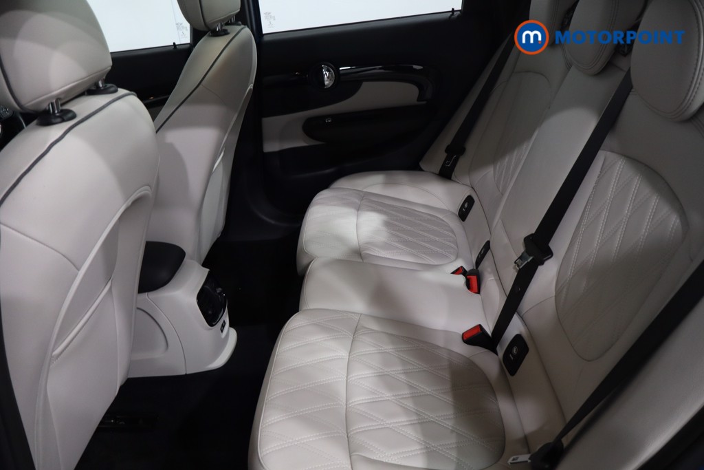Mini Clubman Cooper Exclusive Automatic Petrol Estate - Stock Number (1610649) - 5th supplementary image