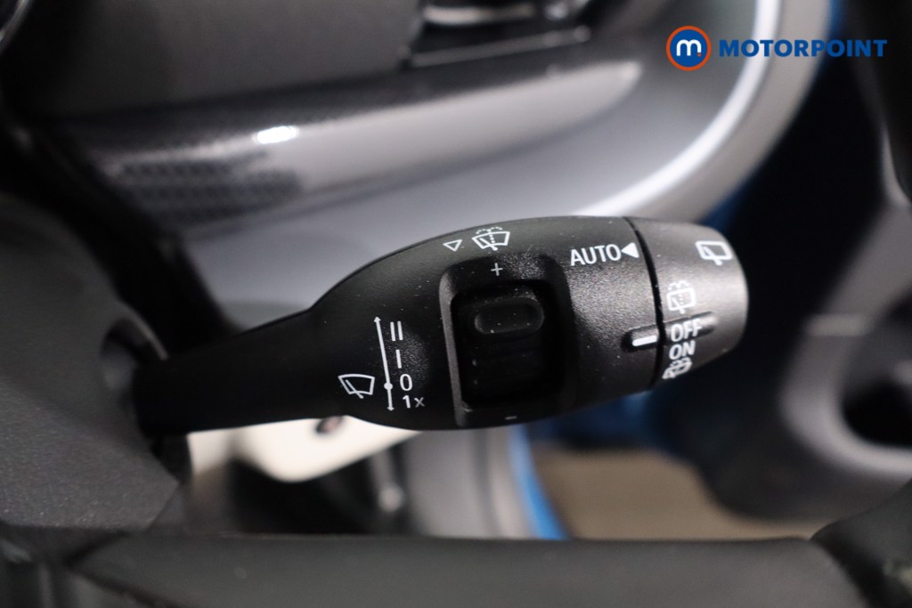 Mini Clubman Cooper Exclusive Automatic Petrol Estate - Stock Number (1610649) - 15th supplementary image