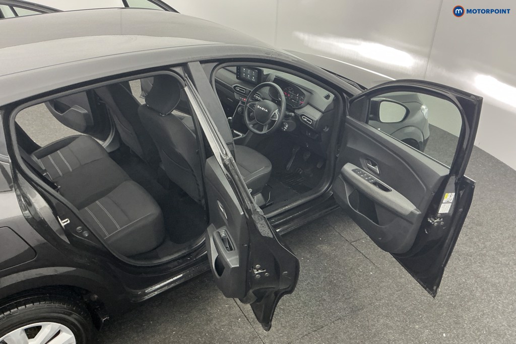 Dacia Sandero Expression Manual Petrol Hatchback - Stock Number (1574087) - 6th supplementary image
