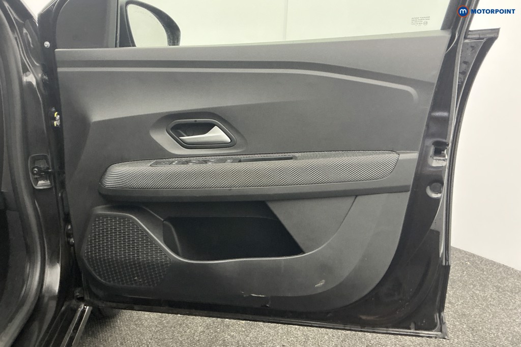 Dacia Sandero Expression Manual Petrol Hatchback - Stock Number (1574087) - 26th supplementary image