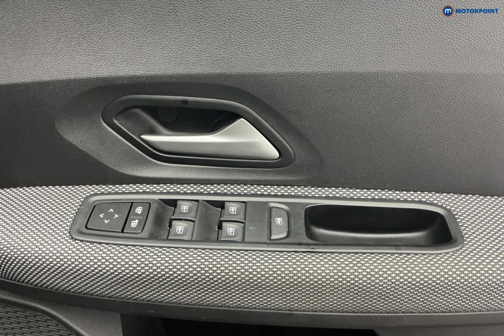 Dacia Sandero Expression Manual Petrol Hatchback - Stock Number (1574087) - 27th supplementary image