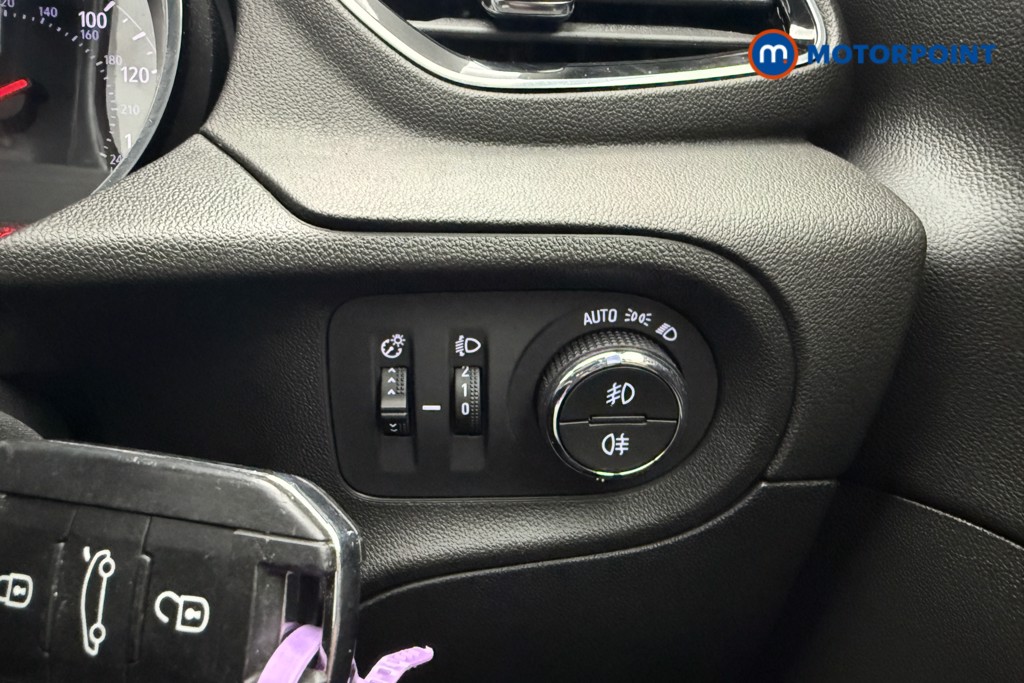 Vauxhall Grandland X Tech Line Nav Manual Petrol SUV - Stock Number (1592658) - 17th supplementary image