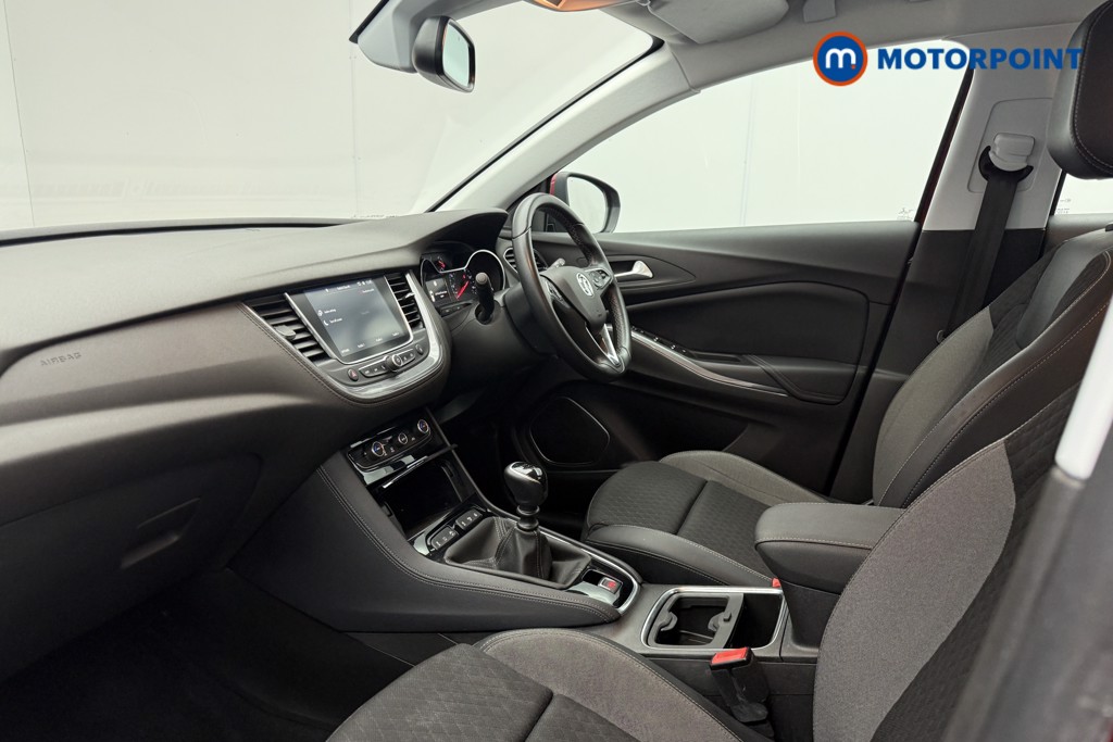 Vauxhall Grandland X Tech Line Nav Manual Petrol SUV - Stock Number (1592658) - 31st supplementary image