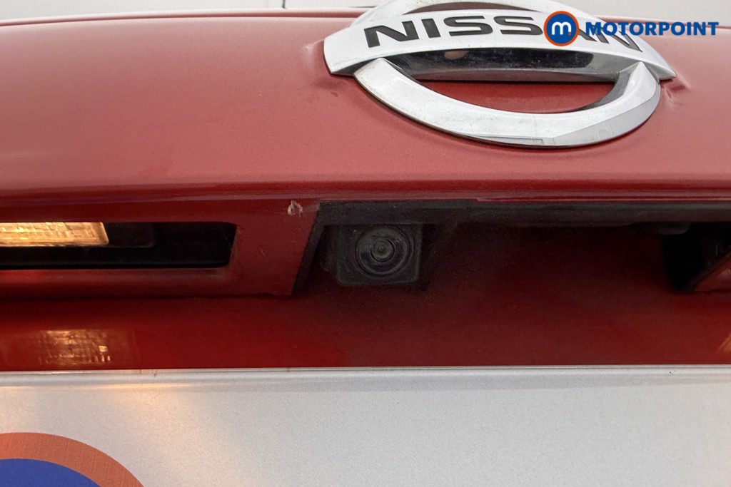 Nissan Juke N-Connecta Manual Petrol SUV - Stock Number (1594310) - 18th supplementary image