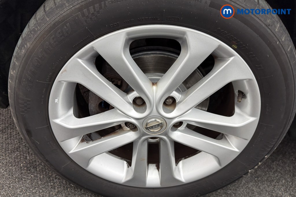 Nissan Juke N-Connecta Manual Petrol SUV - Stock Number (1594310) - 27th supplementary image