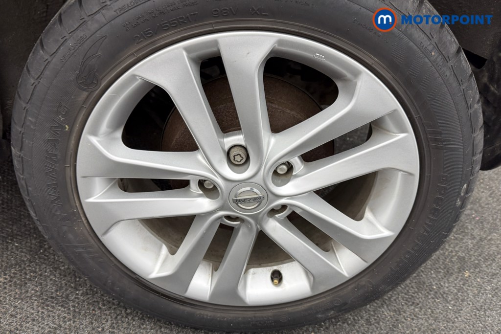 Nissan Juke N-Connecta Manual Petrol SUV - Stock Number (1594310) - 28th supplementary image