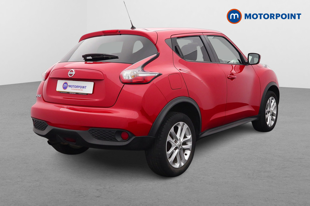 Nissan Juke N-Connecta Manual Petrol SUV - Stock Number (1594310) - Drivers side rear corner
