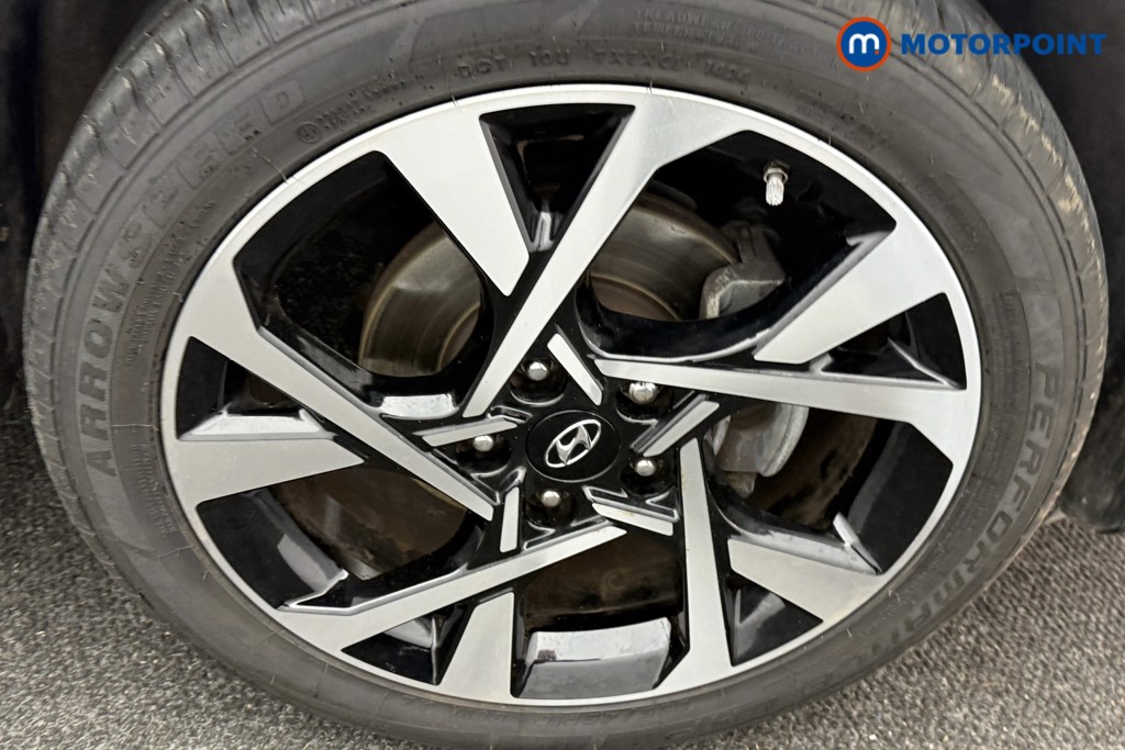 Hyundai Kona Premium Manual Petrol SUV - Stock Number (1595836) - 35th supplementary image