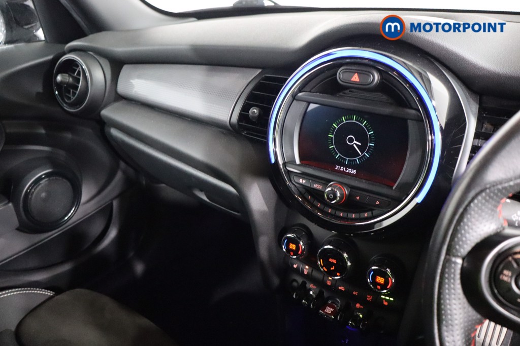 Mini Hatchback Cooper Sport Manual Petrol Hatchback - Stock Number (1598426) - 3rd supplementary image